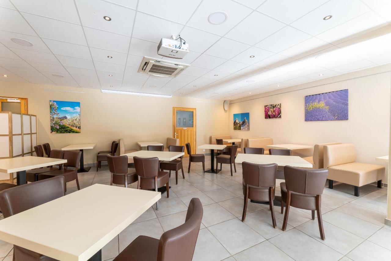 Camping Les Princes D'Orange Hotel Orpierre Exterior photo